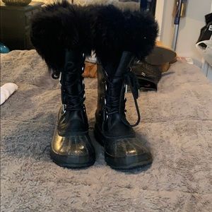 Sorel fur waterproof winter boot